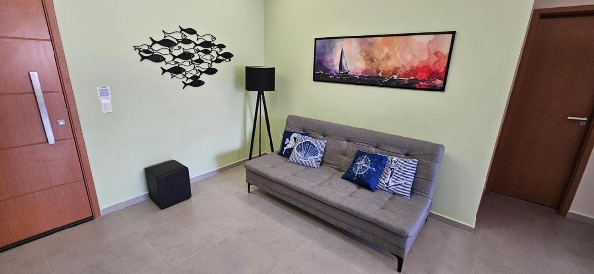 Apartamento Comfortable, New And Well Located!